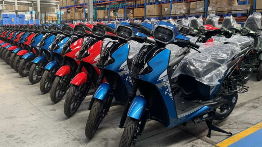 Bgauss Starts Production Of Electric Scooter Bgauss An Indian Electric Ola Days Gone. Bgauss Starts Production Of Electric Scooter. 145 Km Range In Activa Like Price.