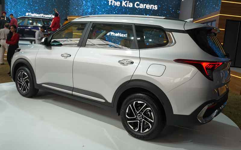 Kia Carens Kia Subscribe Launched In 14 Cities. Take New Sonet, Seltos And Carens Home Without Buying. Company Will Do Maintenance Also.