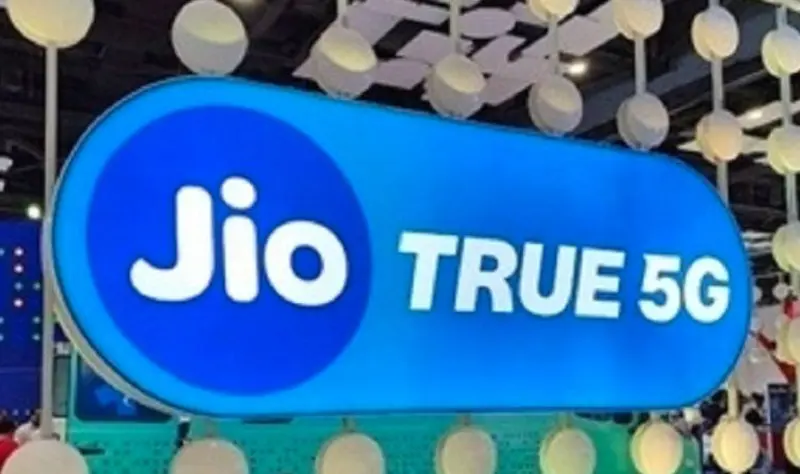 Reliance Jio Loses Over 1.6 Crore Subscribers In Four Months Amidst Telecom Tariff Increases.