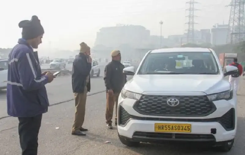 Delhi Air Quality Improves Slightly As Grap-3 Restrictions Lifted; Aqi Drops To 286 Amid Promising Weather Forecasts And Conditions.