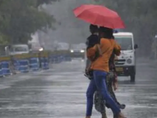 Heavy Rainfall Expected In 14 States Over Next Three Days; Delhi Faces Showers Today Amid Weather Changes And Strong Winds